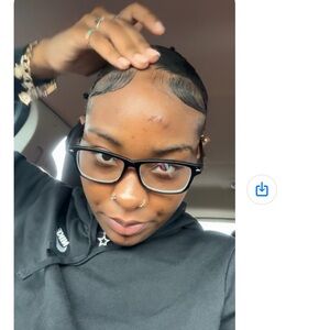 Meet your Posher, Rebecca